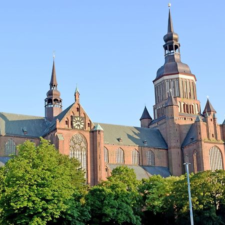 Ferienhaus Am Sund Altefahr Luaran gambar